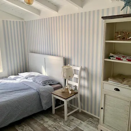 Beachhouse Cudrefin